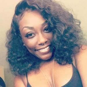 Meet your Posher, Ebony